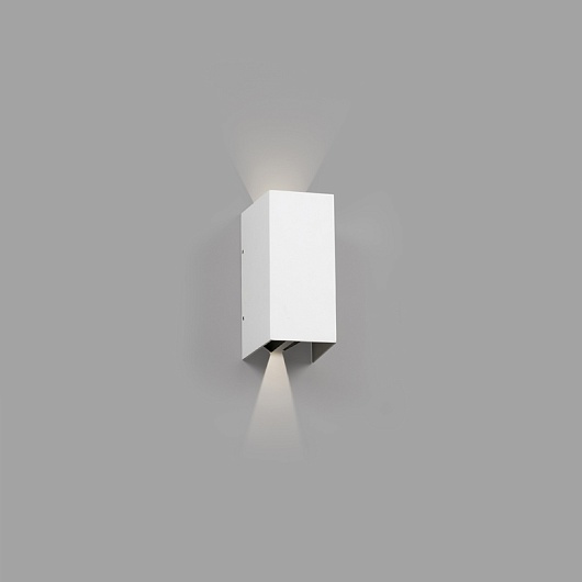 Уличный настенный светильник Blind white 70267