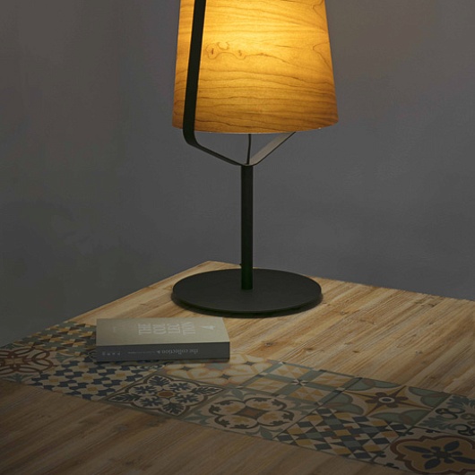 Лампа настольная Stood black+wood 29846